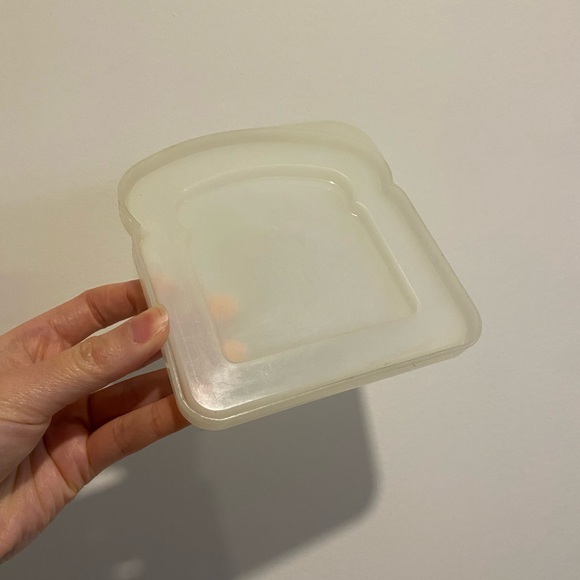 Wonderbread Sandwich Container - Picture 4 of 5